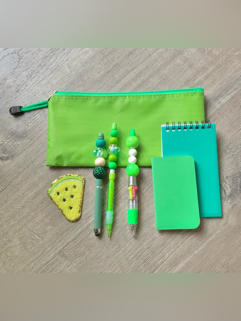 NEW📚 Hand Crafted Beaded Pens Stationery Set OS